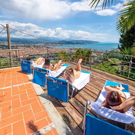 Villa Villa Le Palme-Pool, Garden, Terrace & Sea View *