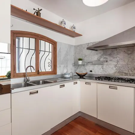 Villa Villa Le Palme-Pool, Garden, Terrace & Sea View