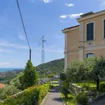 Le Palme-pool, Garden, Terrace & Sea View La Spezia