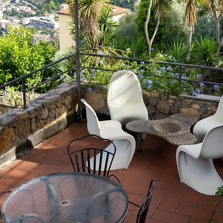 Villa Le Palme Swimming-pool & Relax In The Gulf Of Poets