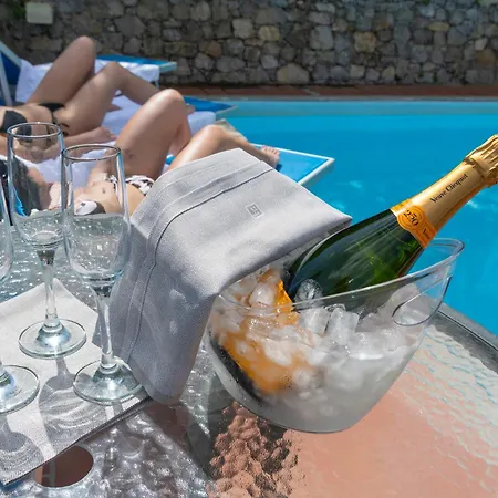 Le Palme Swimming-pool & Relax In The Gulf Of Poets *