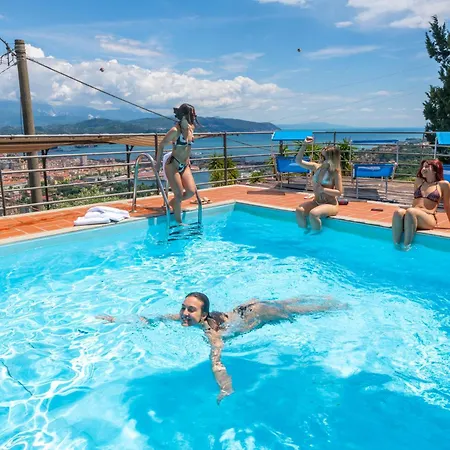 Le Palme Swimming-pool & Relax In The Gulf Of Poets فيلة لا سبيتسْيا