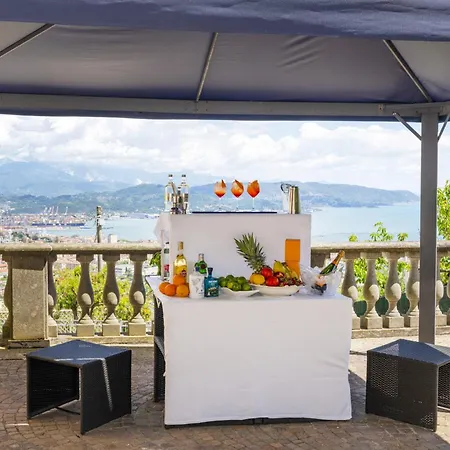 Βίλα Le Palme-pool, Garden, Terrace & Sea View *