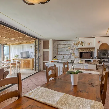 Le Palme-pool, Garden, Terrace & Sea View Вилла *