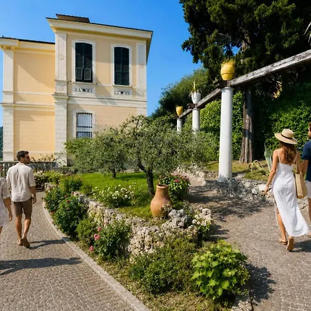 Le Palme-pool, Garden, Terrace & Sea View Βίλα Λα Σπέτσια