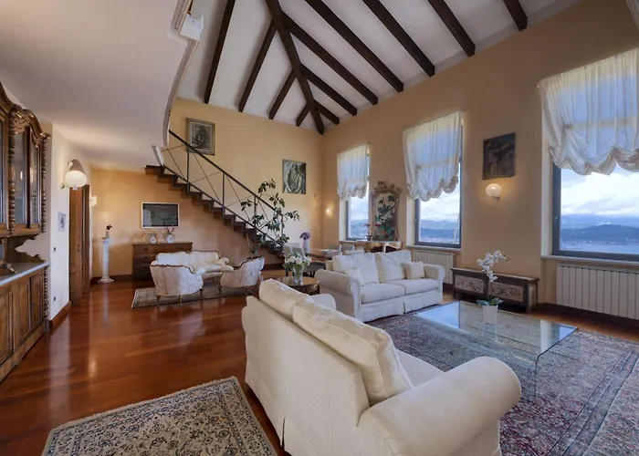 Le Palme-pool, Garden, Terrace & Sea View Вилла