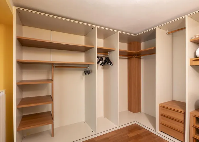 Le Palme-pool, Garden, Terrace & Sea View Вилла Специя