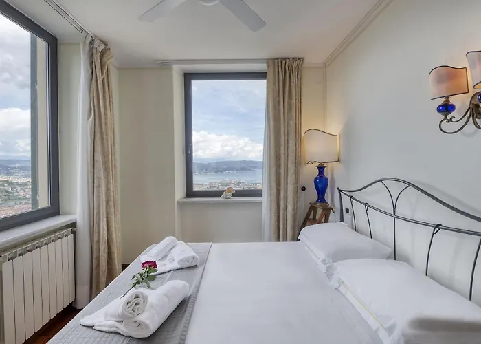 Вилла Le Palme-pool, Garden, Terrace & Sea View *