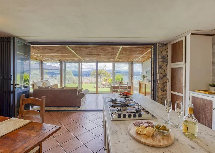 Le Palme-pool, Garden, Terrace & Sea View